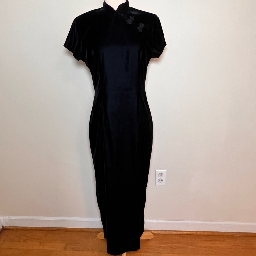 SOLD 1/2 My Michelle Retro Asian-inspired Black Velvet Dress, Size 11/12 Juniors - Picture 1 of 9